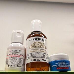 Set of three mini deluxe travel sizes Kiehl’s Calendula Cleanser